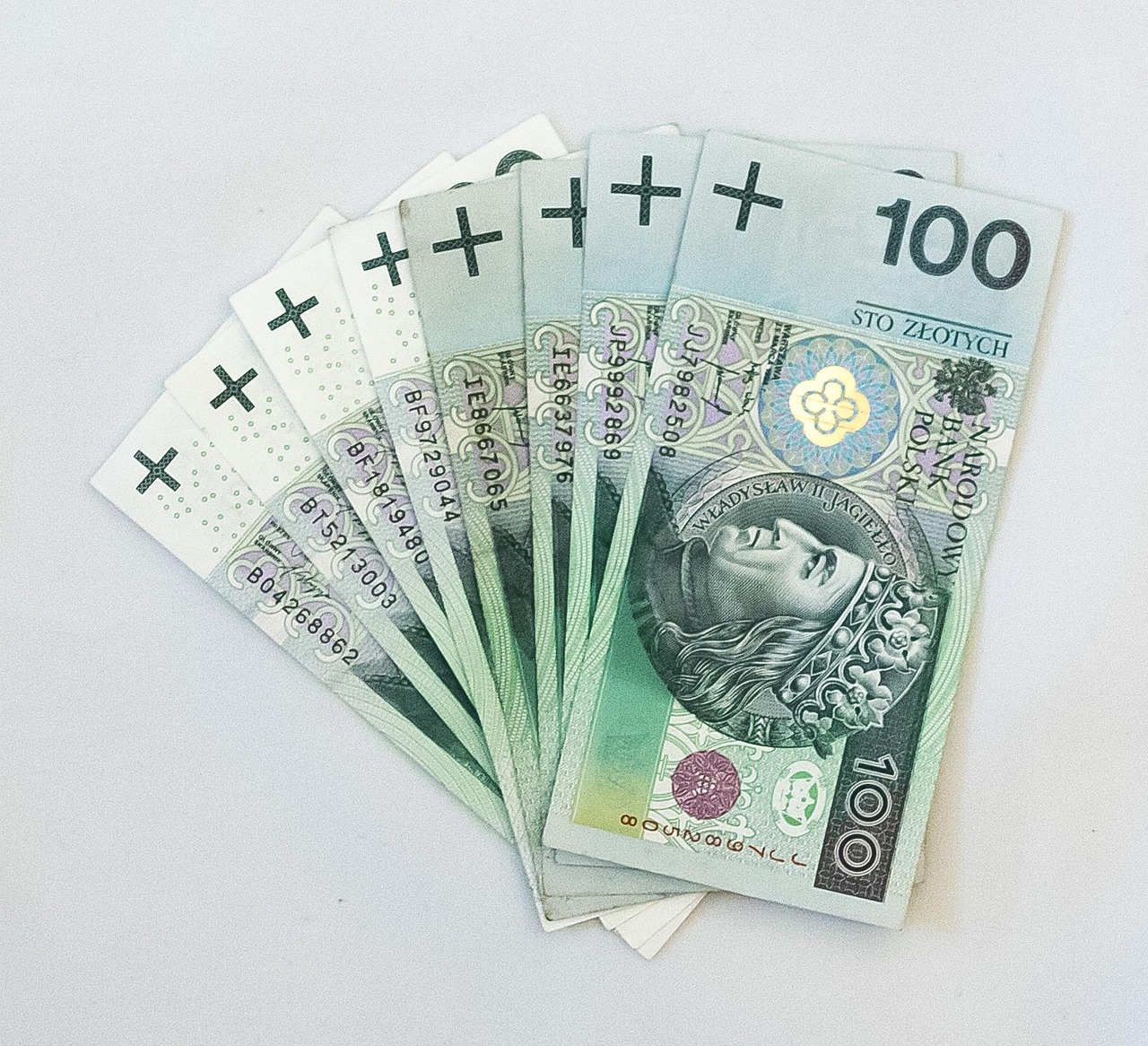 2024黑户晚上借款,专业介绍十款征信花10个居然通过了